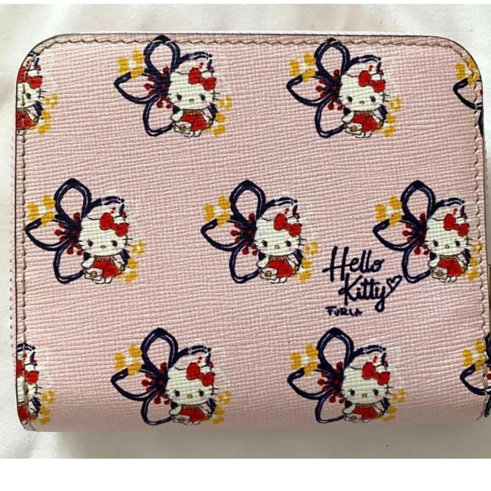 NWT Furla x Hello Kitty Embossed Leather Zip Wallet, Limited Edition/ Rare - Picture 4 of 5